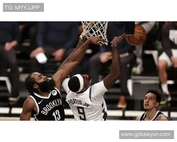 哈登失意时刻，小乔丹：欧文、哈登未伤退，战果或截然不同